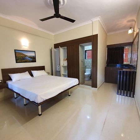 Gods Gift Guesthouse Arambol Esterno foto