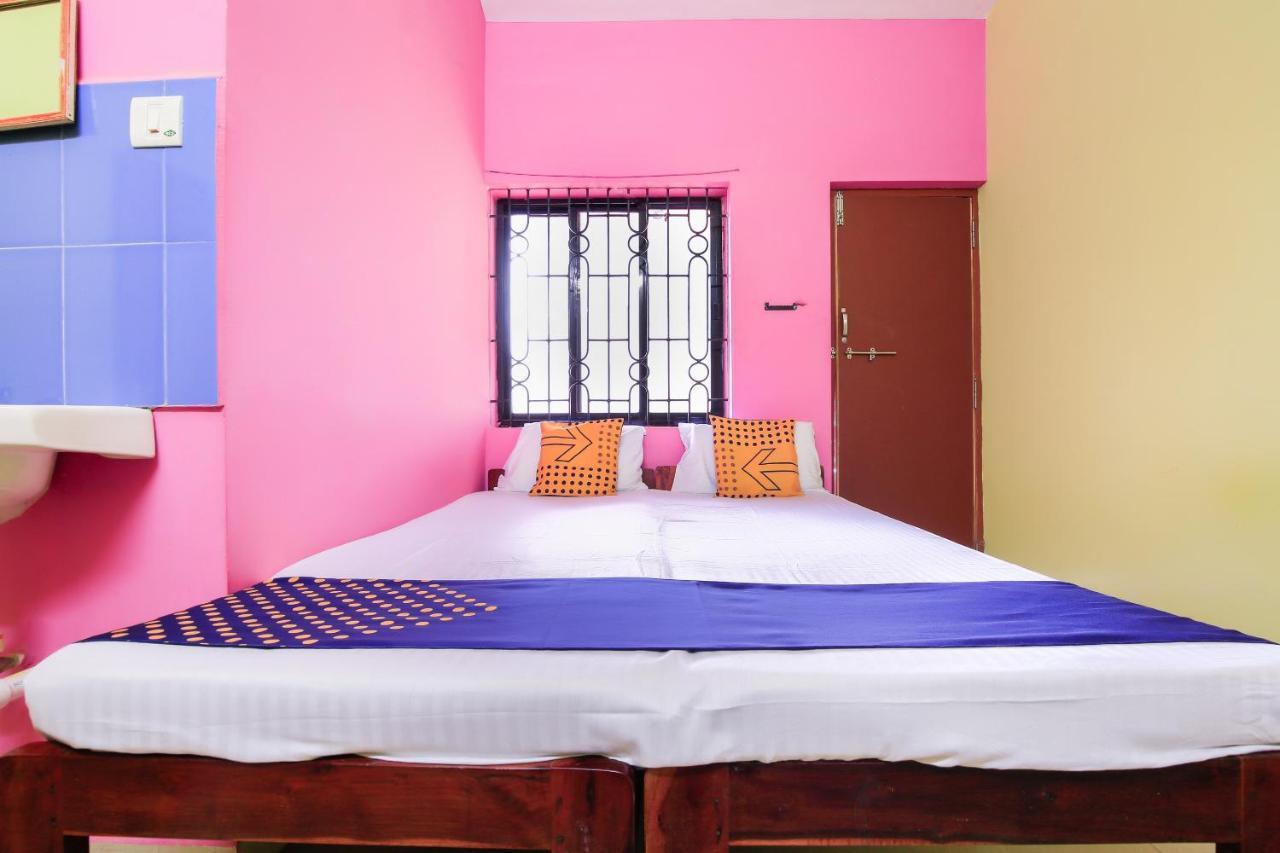 Gods Gift Guesthouse Arambol Esterno foto