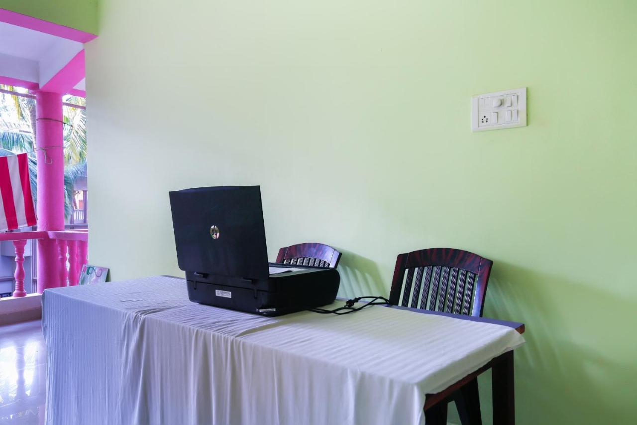 Gods Gift Guesthouse Arambol Esterno foto