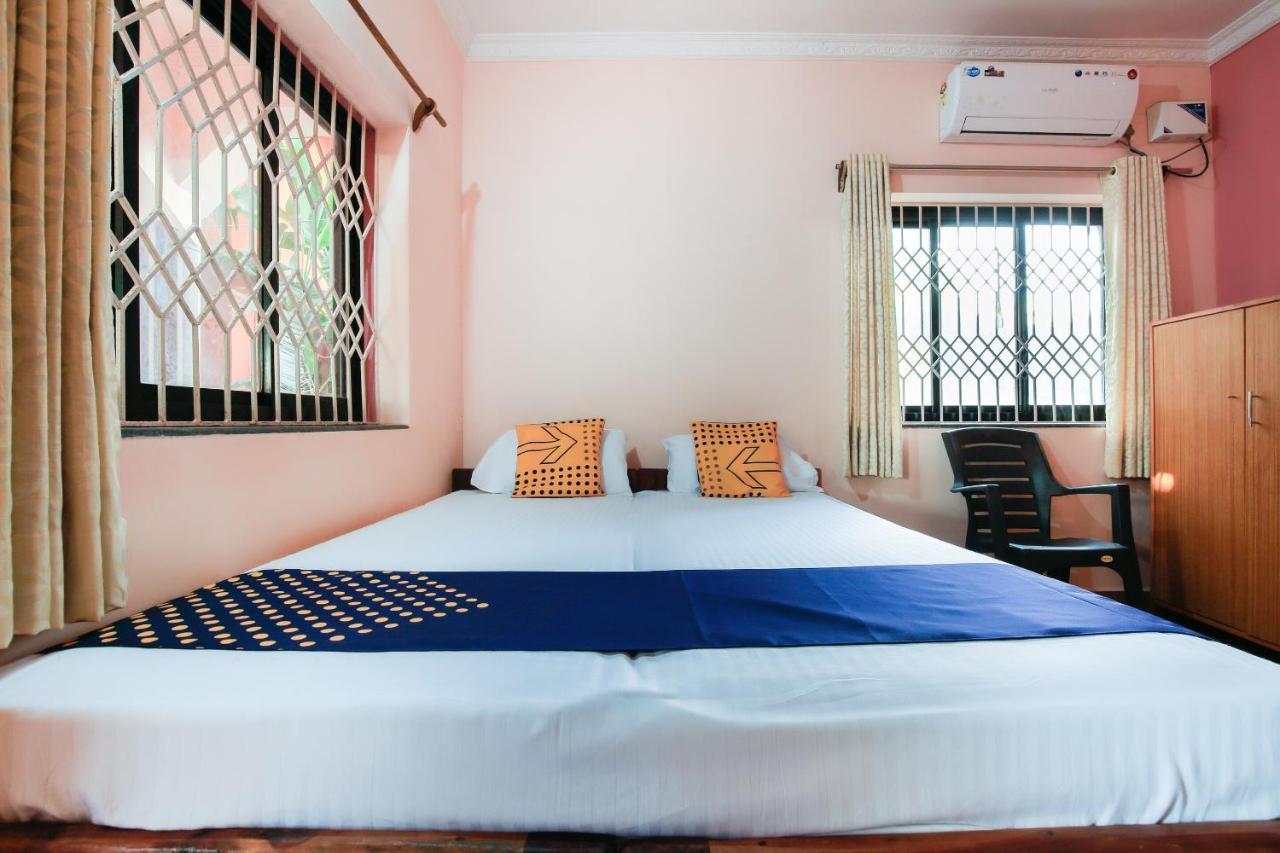 Gods Gift Guesthouse Arambol Esterno foto