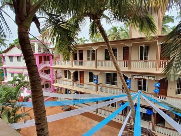 Gods Gift Guesthouse Arambol Esterno foto
