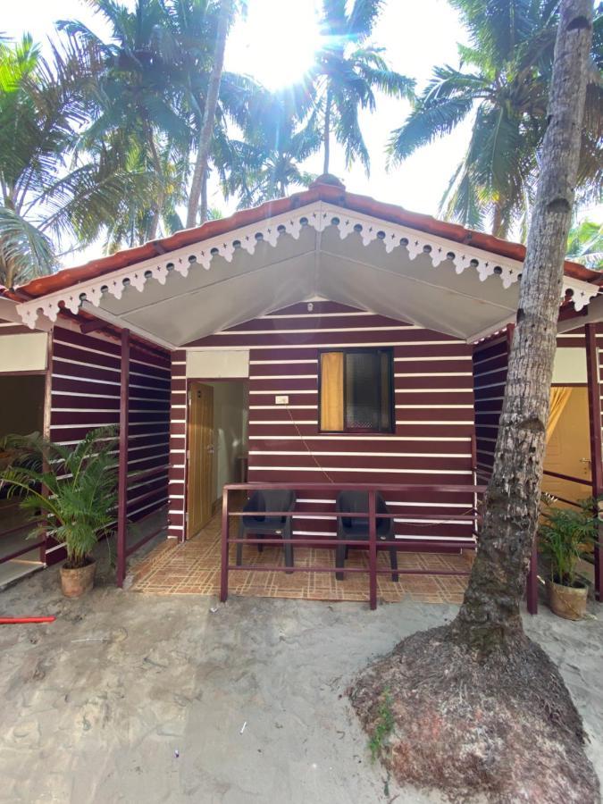 Gods Gift Guesthouse Arambol Esterno foto