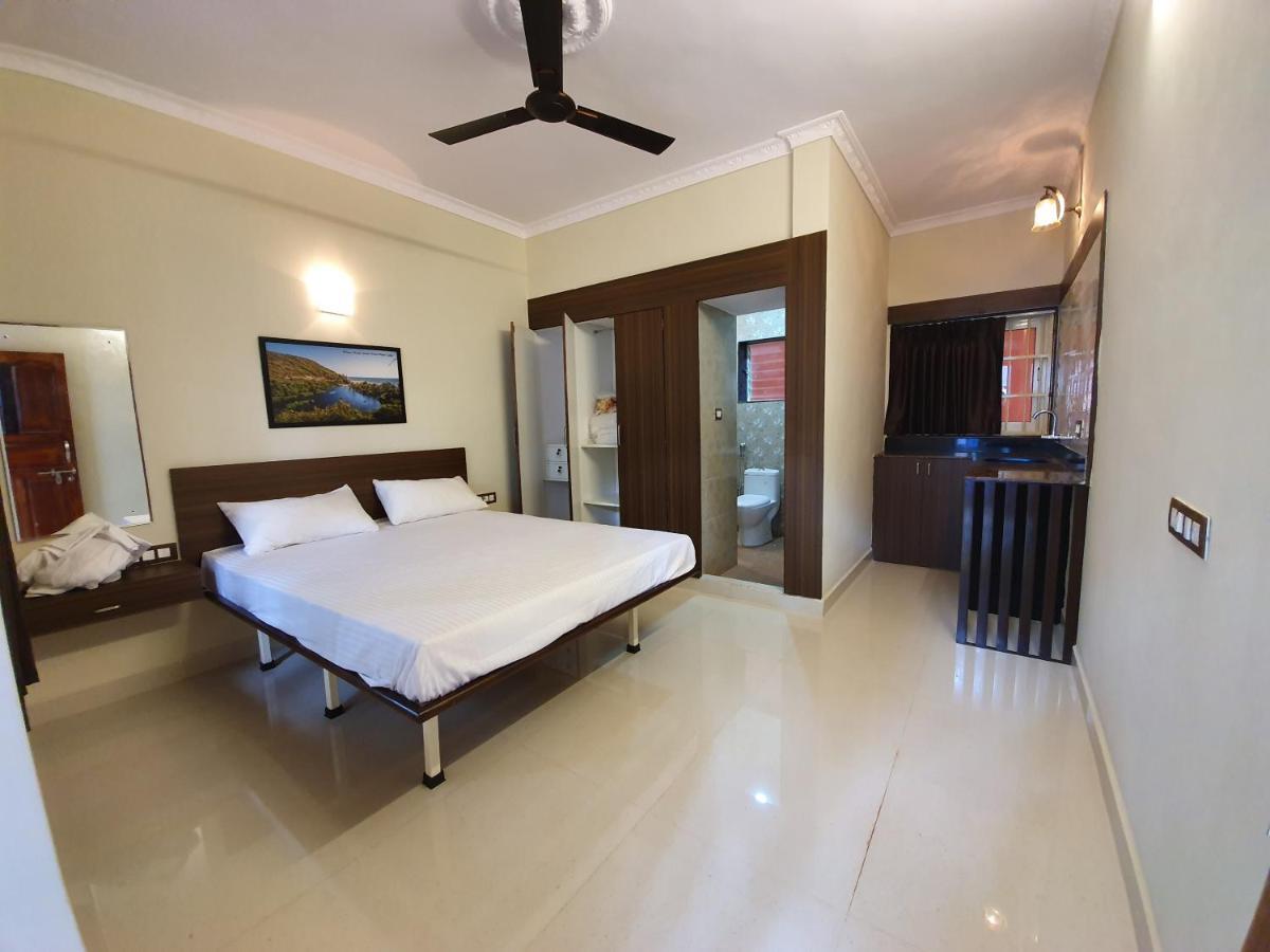 Gods Gift Guesthouse Arambol Esterno foto